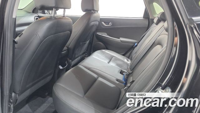 Hyundai Kona 2022 — photo 19