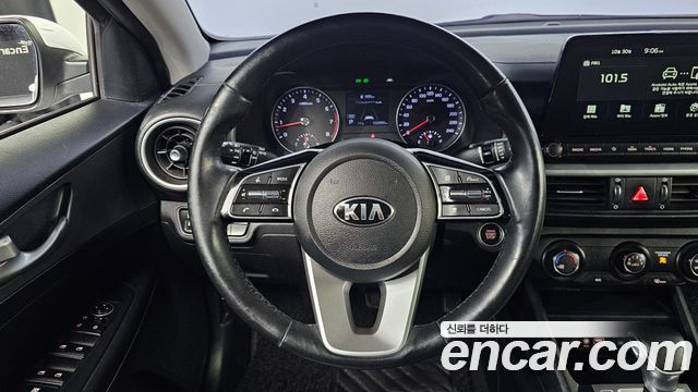 Kia K3 2019 — photo 16