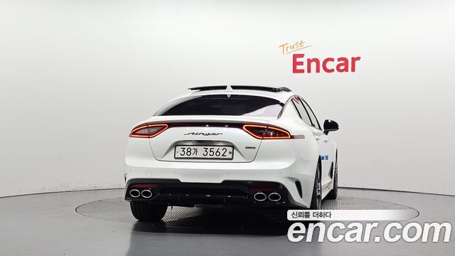 Kia Stinger 2019 — photo 4