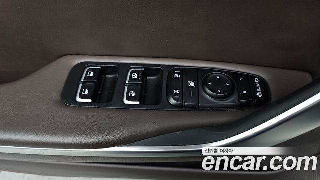 Kia Stinger 2019 — photo 23