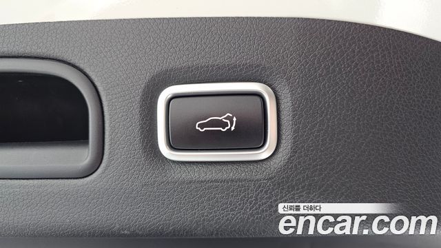 Kia Stinger 2019 — photo 36