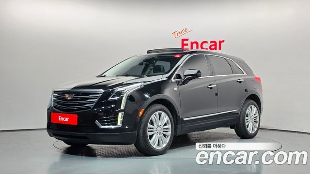 Cadillac XT5 2019 — photo 1