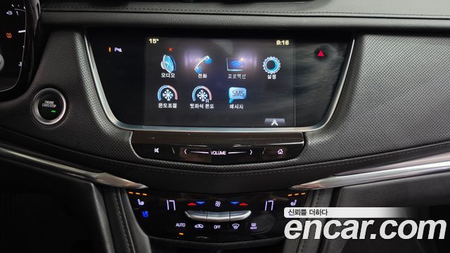 Cadillac XT5 2019 — photo 19