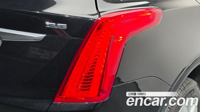 Cadillac XT5 2019 — photo 9