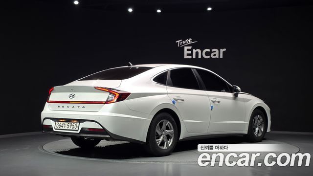Hyundai Sonata 2022 — photo 2