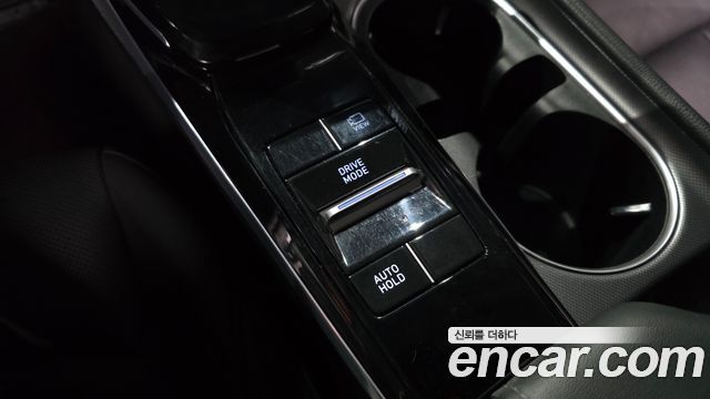 Hyundai Sonata 2022 — photo 29