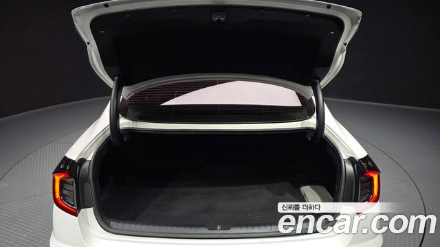 Hyundai Sonata 2022 — photo 34