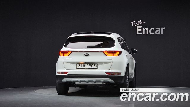 Kia Sportage 2016 — photo 4
