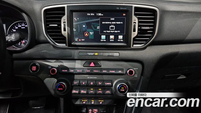 Kia Sportage 2016 — photo 19