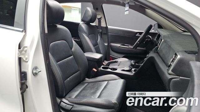 Kia Sportage 2016 — photo 24