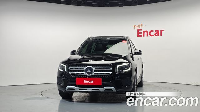 Mercedes-Benz GLB-Class 2021 — photo 3