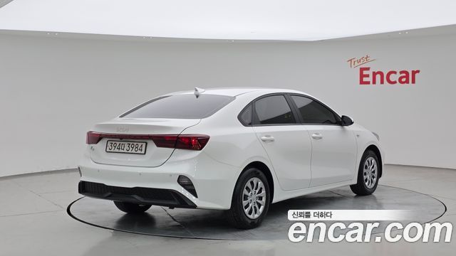 Kia K3 2023 — photo 2