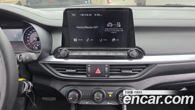 Kia K3 2023 — photo 14
