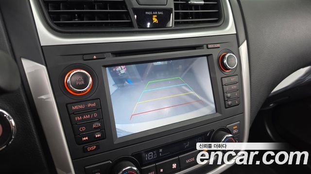 Nissan Altima 2017 — photo 21