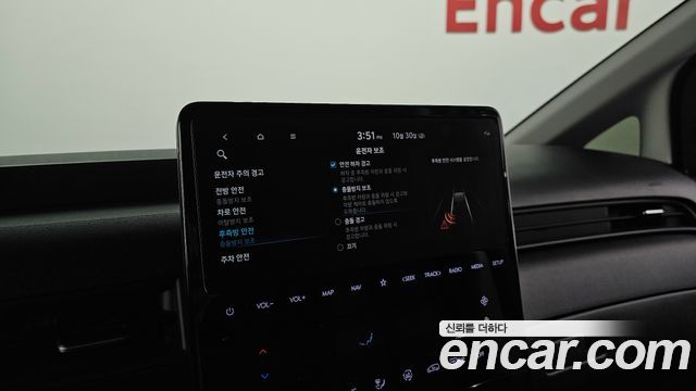 Hyundai Staria 2023 — photo 20