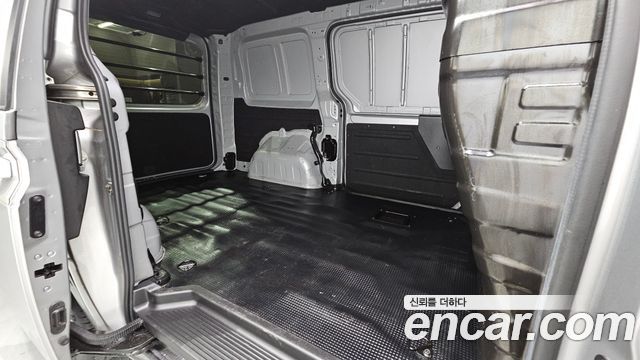 Hyundai Staria 2023 — photo 29