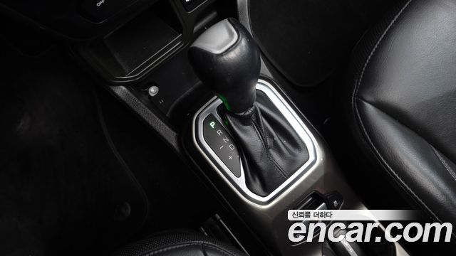 Jeep Renegade 2020 — photo 12