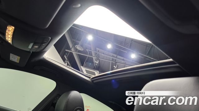 Mercedes-Benz E-Class 2021 — photo 18