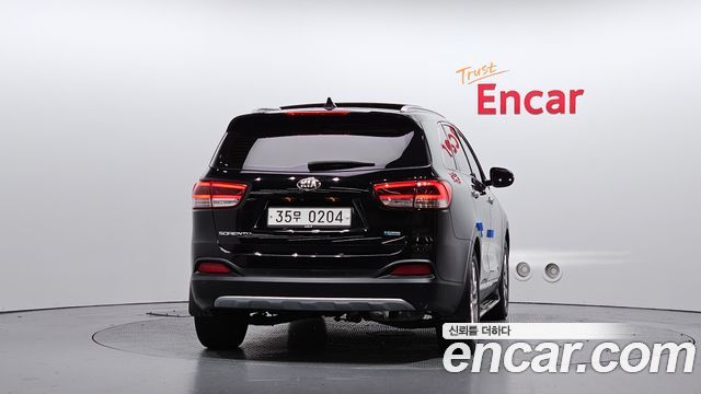 Kia Sorento 2016 — photo 4