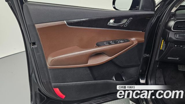 Kia Sorento 2016 — photo 14