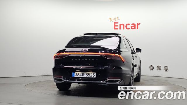 Hyundai Grandeur 2022 — photo 4