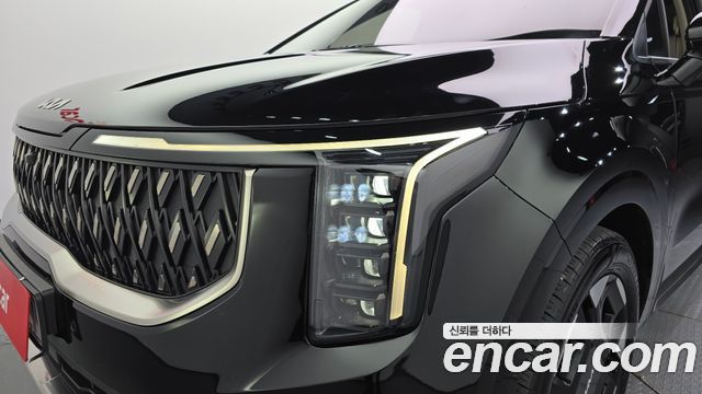 Kia Canival 2025 — photo 8