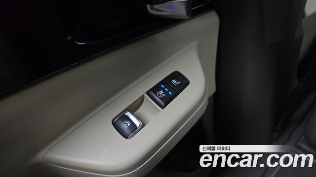 Kia Canival 2025 — photo 30