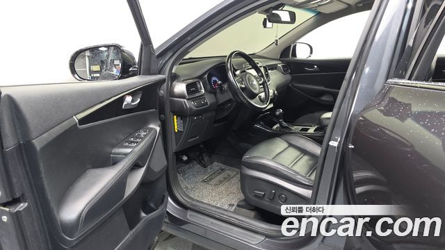 Kia Sorento 2015 — photo 13
