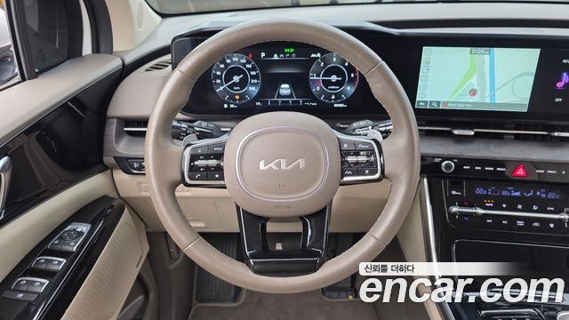 Kia Canival 2023 — photo 13