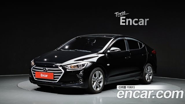 Hyundai AVANTE 2018 — photo 1