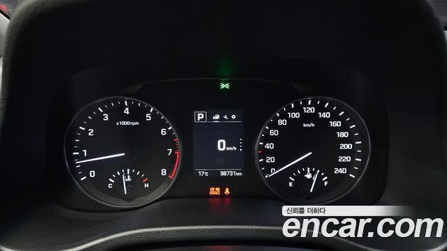 Hyundai AVANTE 2018 — photo 8
