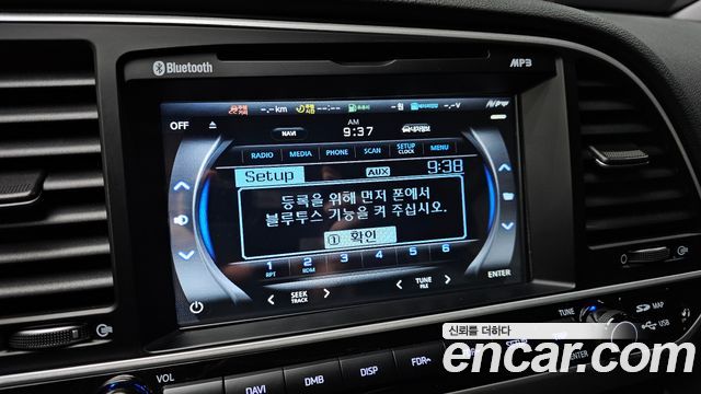 Hyundai AVANTE 2018 — photo 15