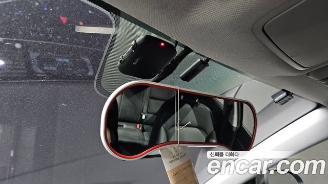 Hyundai AVANTE 2018 — photo 16