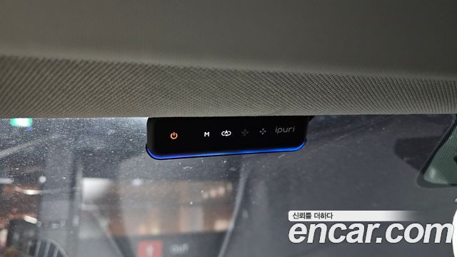 Hyundai AVANTE 2018 — photo 17