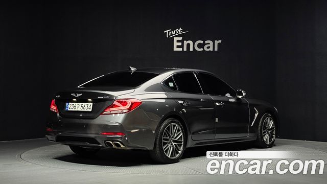 Genesis G70 2018 — photo 2
