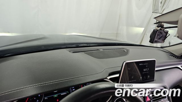 Genesis G70 2018 — photo 32