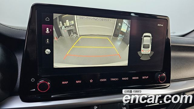 Kia K3 2024 — photo 20
