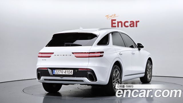 Genesis GV70 2024 — photo 2