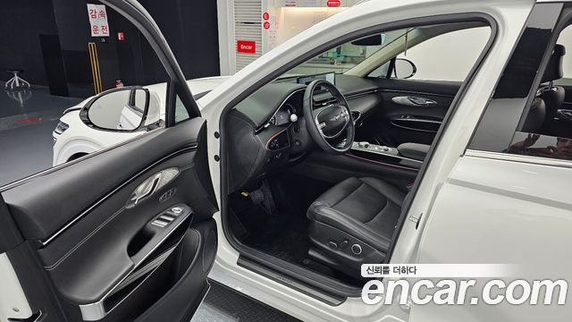 Genesis GV70 2024 — photo 13