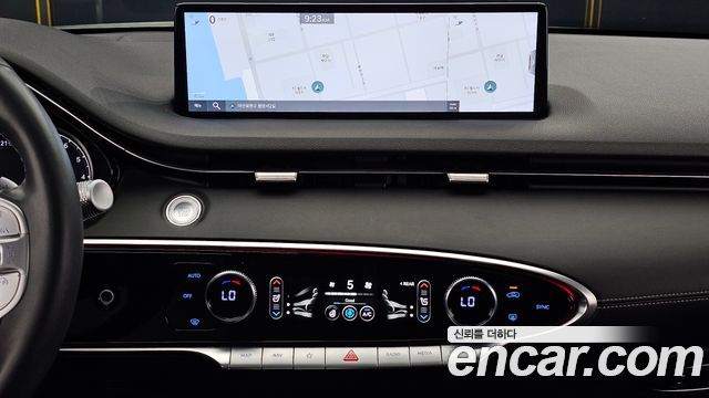 Genesis GV70 2024 — photo 20