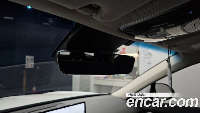 Genesis GV70 2024 — photo 22