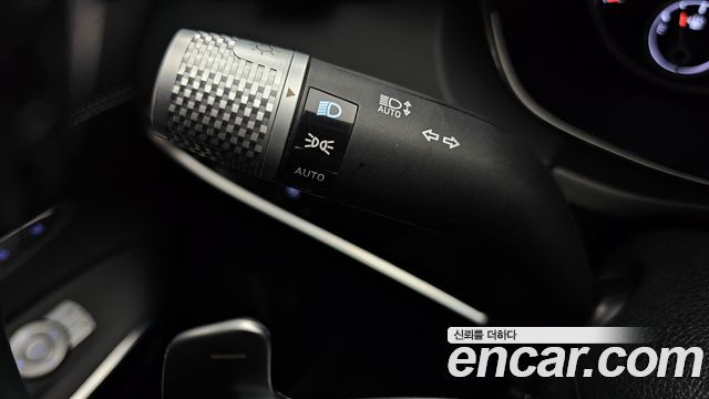 Genesis GV70 2024 — photo 32