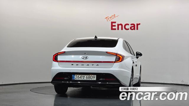 Hyundai Sonata 2022 — photo 4