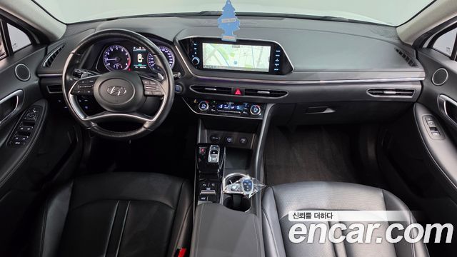 Hyundai Sonata 2022 — photo 10