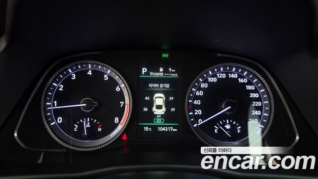 Hyundai Sonata 2022 — photo 11