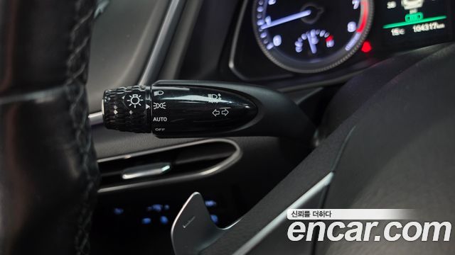 Hyundai Sonata 2022 — photo 28