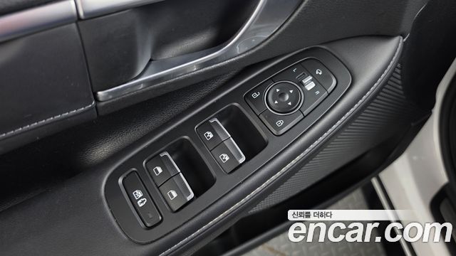 Hyundai Sonata 2022 — photo 29