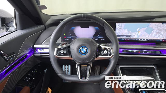 BMW i7 2024 — photo 19