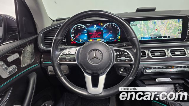 Mercedes-Benz GLE-Class 2021 — photo 12