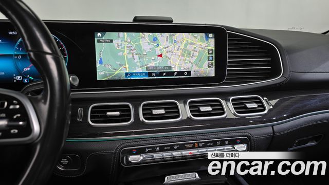 Mercedes-Benz GLE-Class 2021 — photo 13